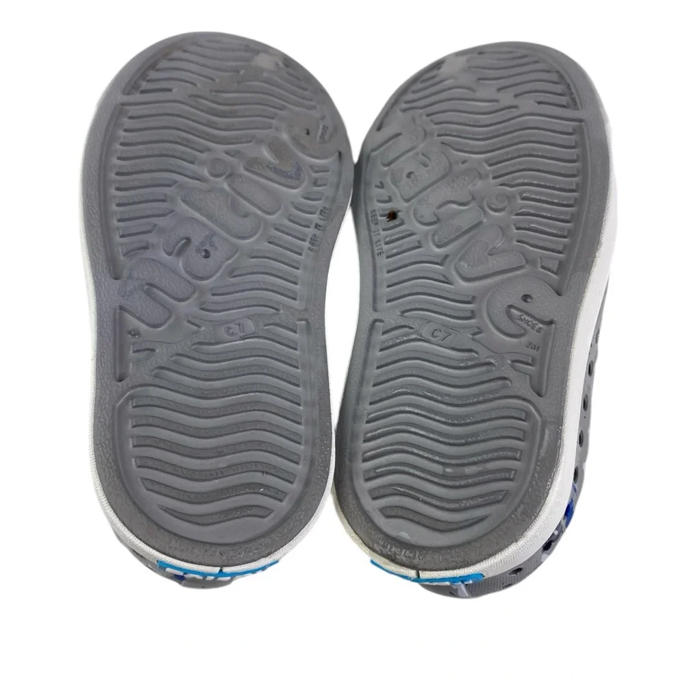 Native Jefferson Water Shoes Grey Size C7